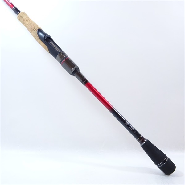 クリムゾンＳ８２ＭＬ－Ｆ